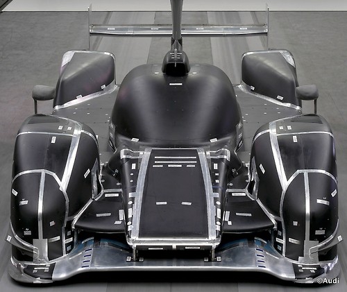 tumblr_mm12z3GkGX1so3vb1o1_500 taken from Shapeshifting.tumblr.com