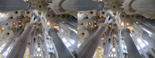 Sagrada Familia in stereo